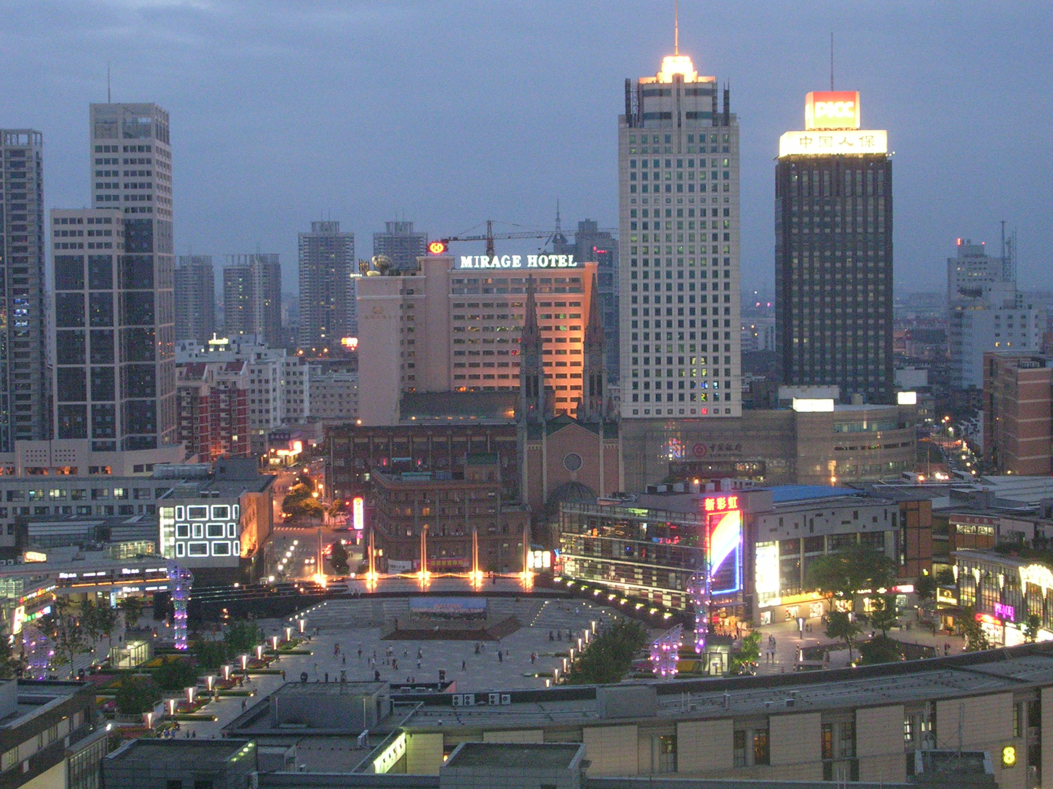 Ningbo zhejiang province. Нинбо. КНР Нинбо. Город Нингбо. Tianyi Square Нинбо.